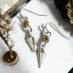 5 For $25💫Alternative Silver Spike Cone Dangles Earrings
